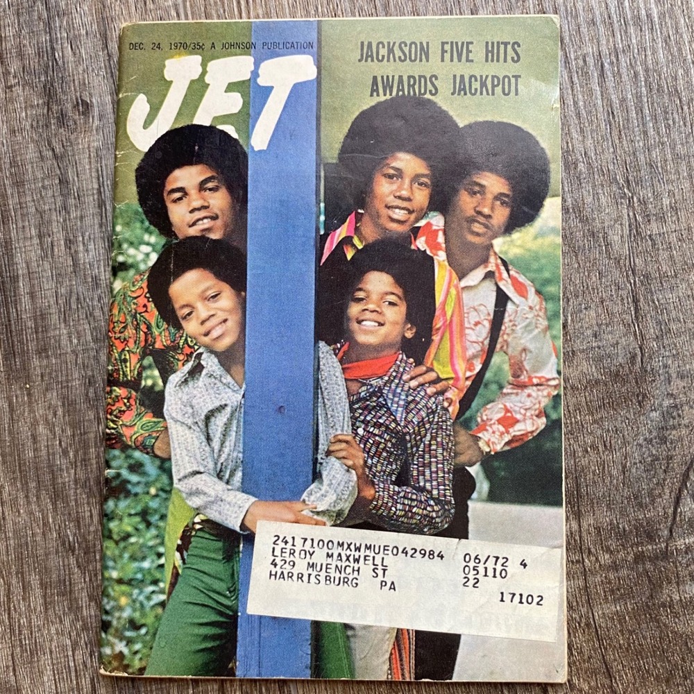 Jet Magazine - Dec 24, 1970 - JACKSON FIVE HITS AWARDS JACKPOT